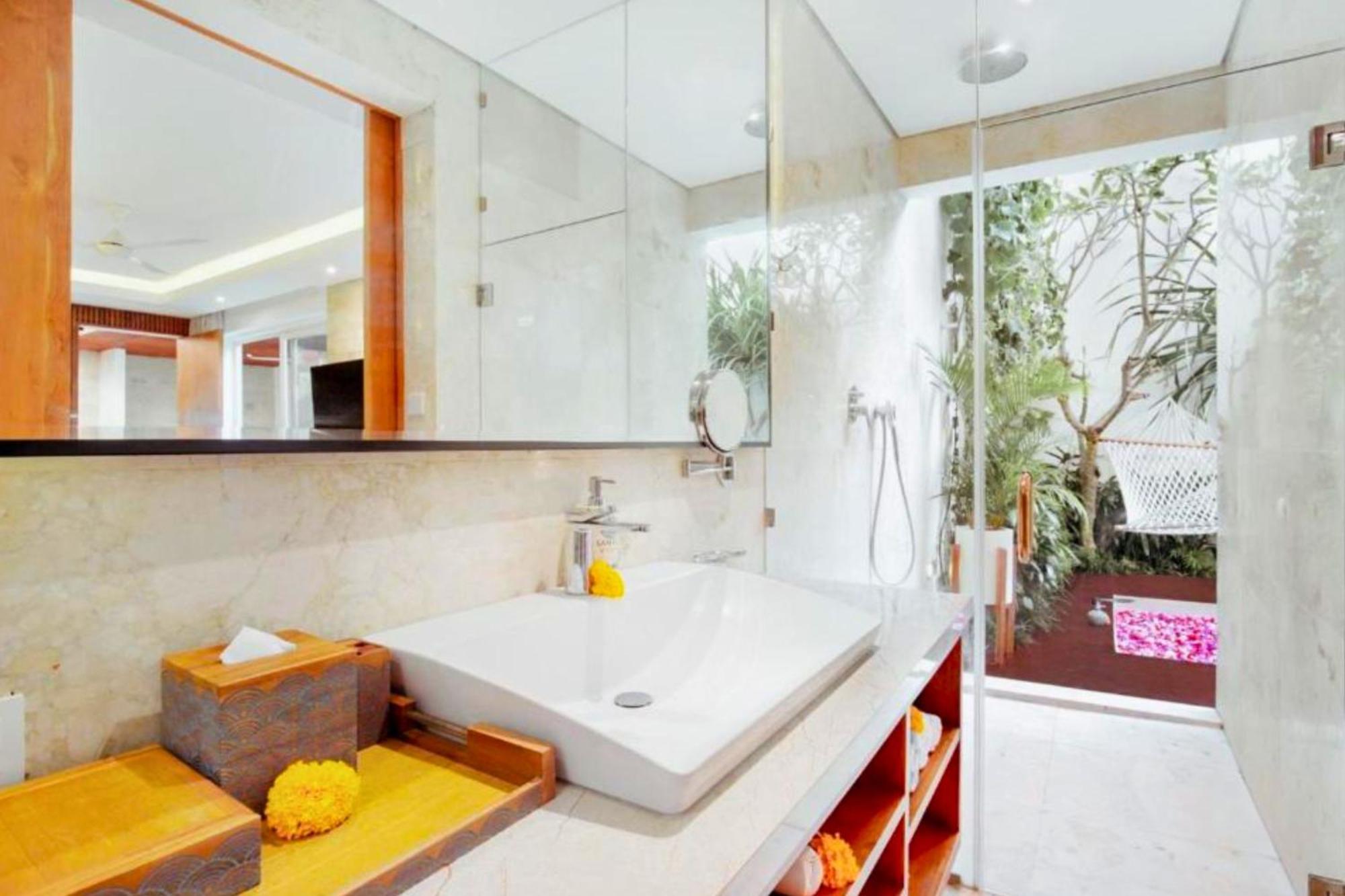 Luxury 2 Bedroom With Private Pool & Bathtub Ne70 * Seminyak (Bali)